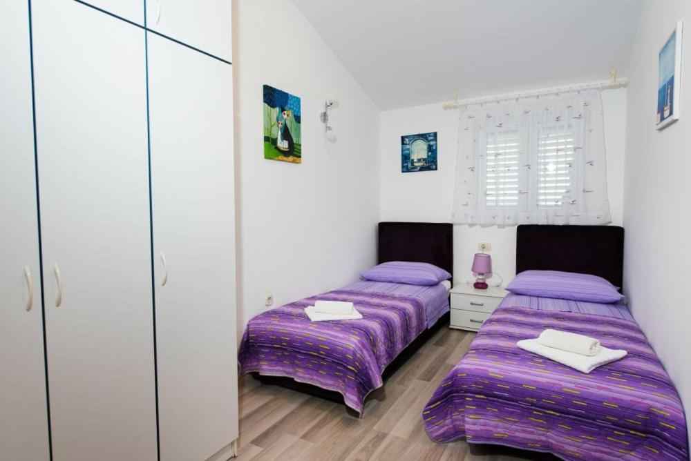 Apartments Care Donji Okrug  Buitenkant foto