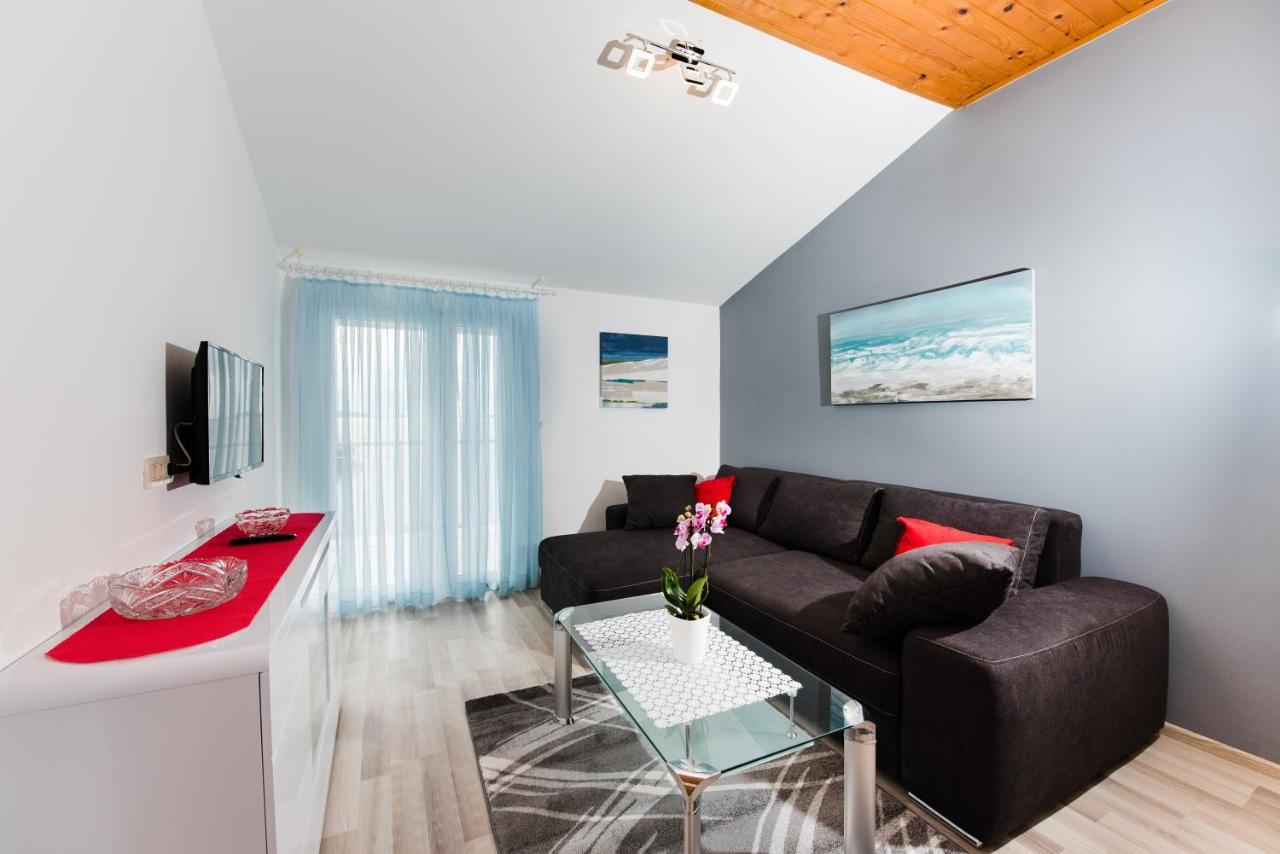 Apartments Care Donji Okrug  Buitenkant foto